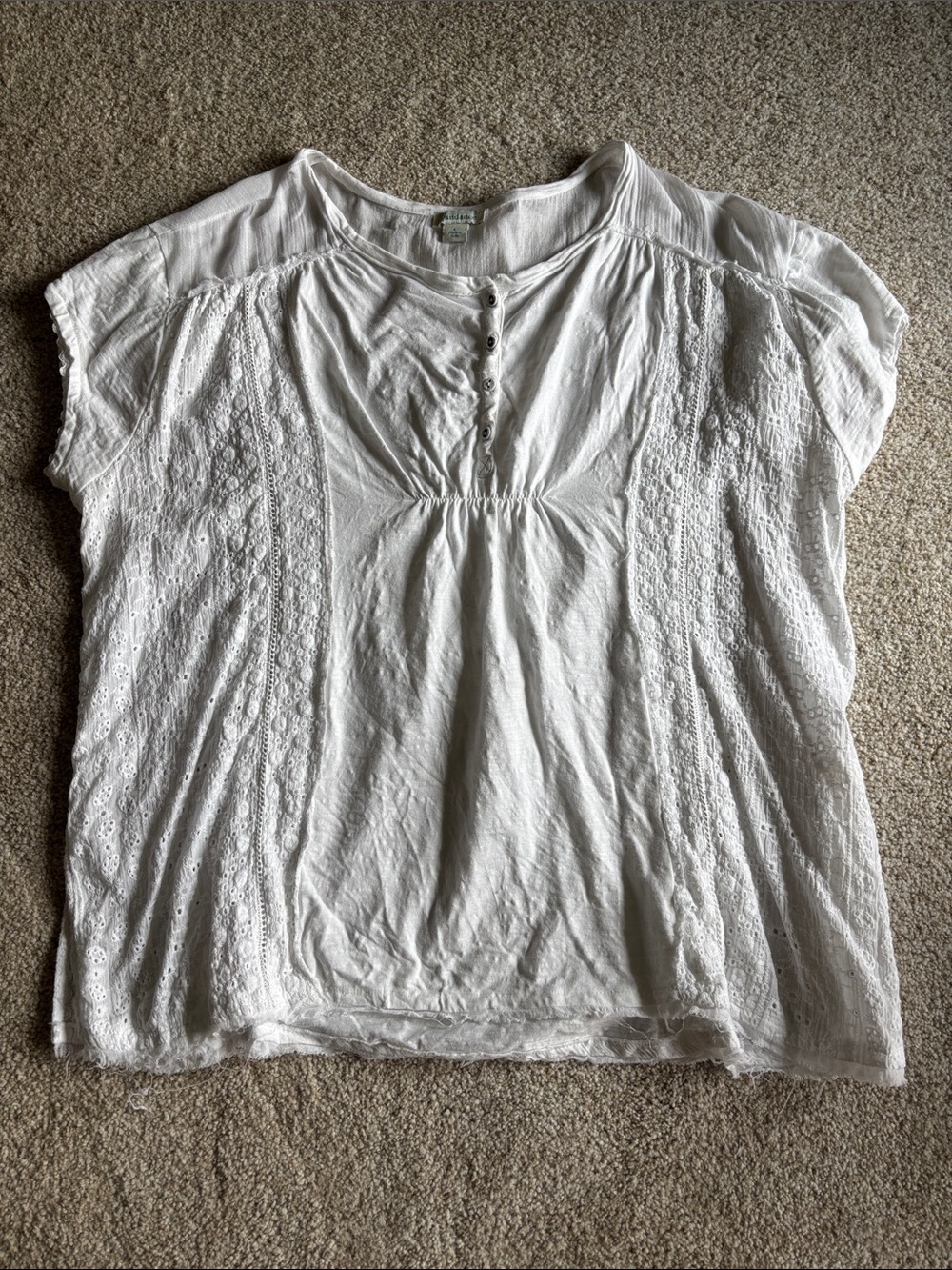 Sundance Nero Eyelet Tee